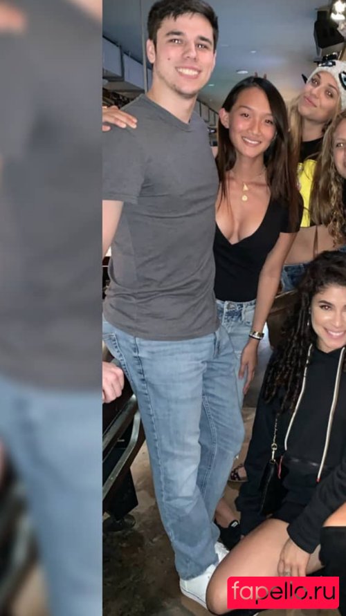 angelaoreo Onlyfans Photo Gallery 