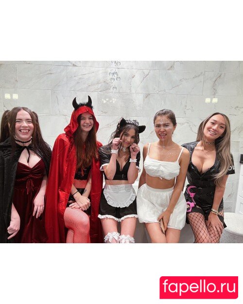 angelaoreo Onlyfans Photo Gallery 