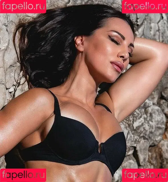 Zanamari Onlyfans Photo Gallery 