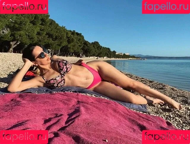 Zanamari Onlyfans Photo Gallery 