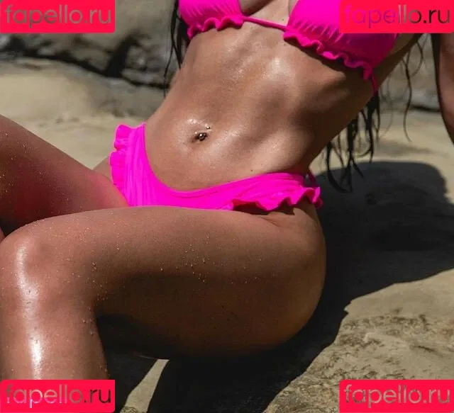 Zanamari Onlyfans Photo Gallery 