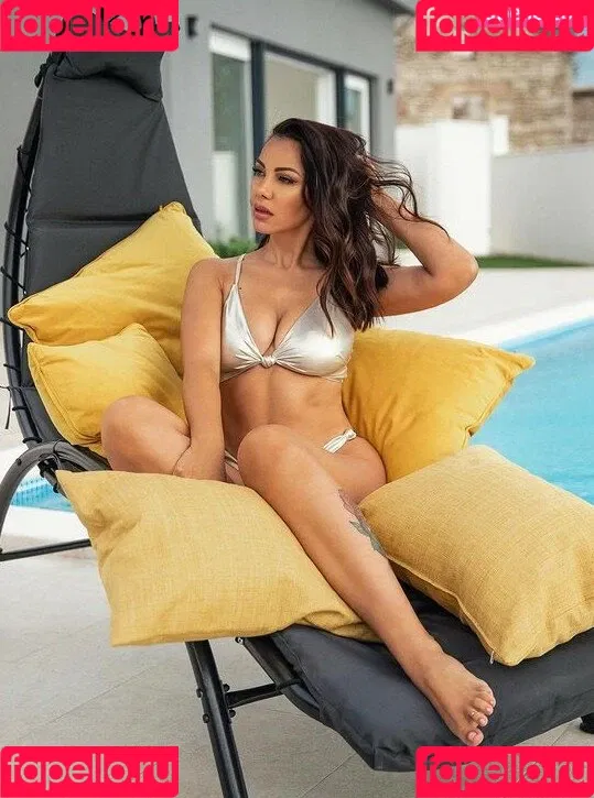 Zanamari Onlyfans Photo Gallery 