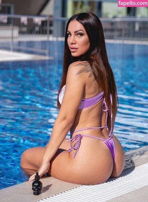 Zanamari Onlyfans Photo Gallery 