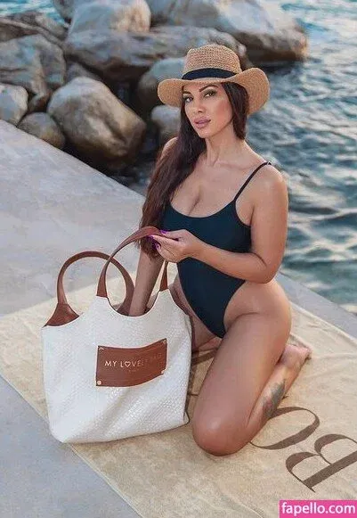 Zanamari Onlyfans Photo Gallery 