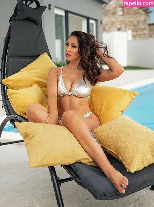 Zanamari Onlyfans Photo Gallery 