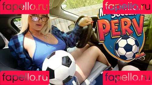 PervMom Onlyfans Photo Gallery 