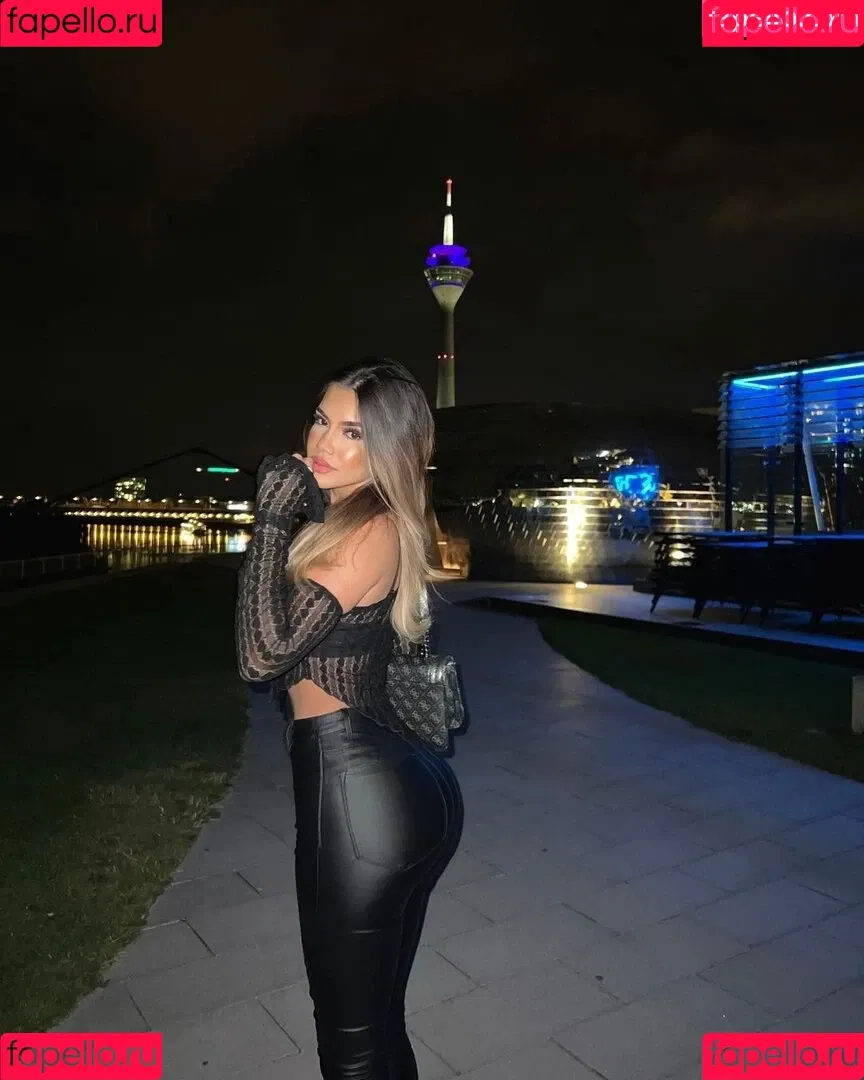 Alina.67 Onlyfans Photo Gallery 