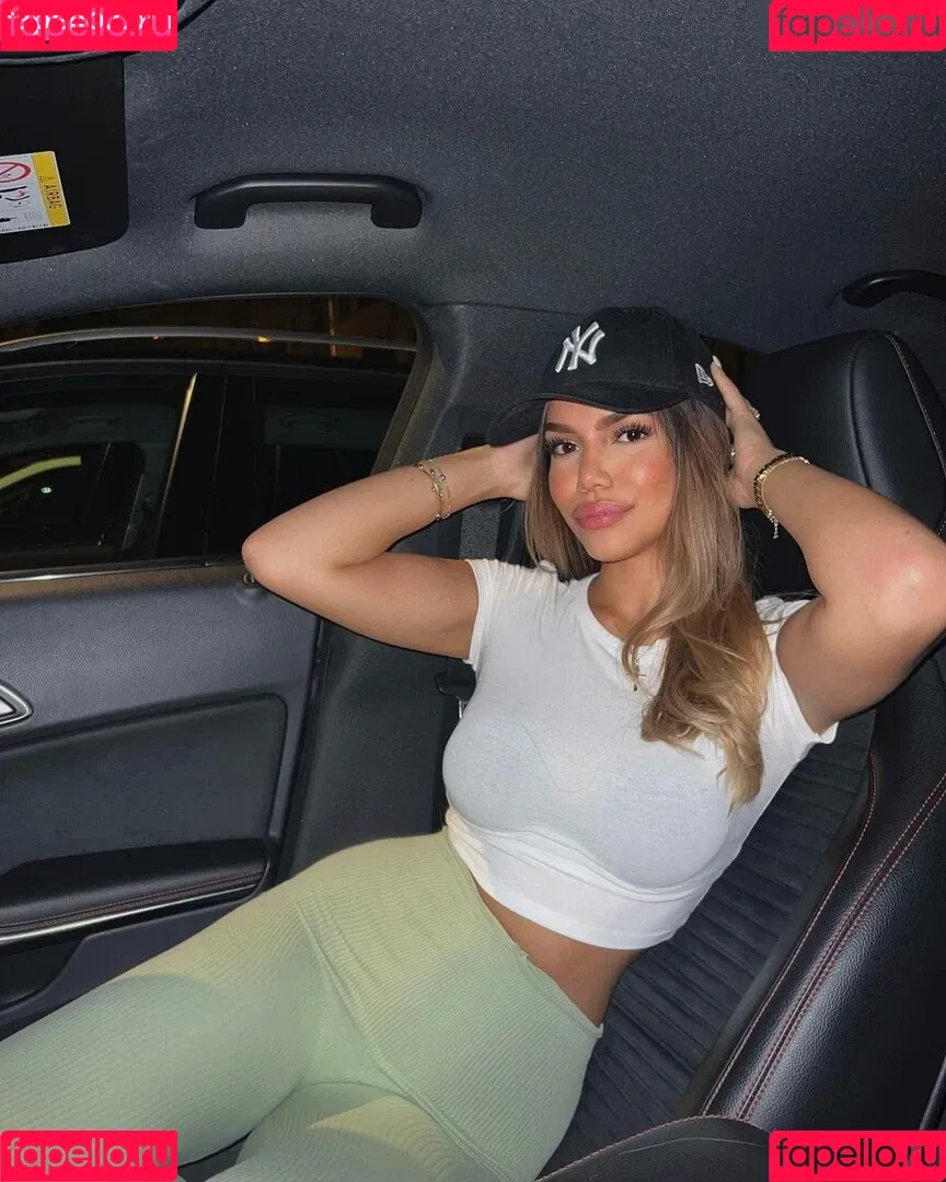 Alina.67 Onlyfans Photo Gallery 