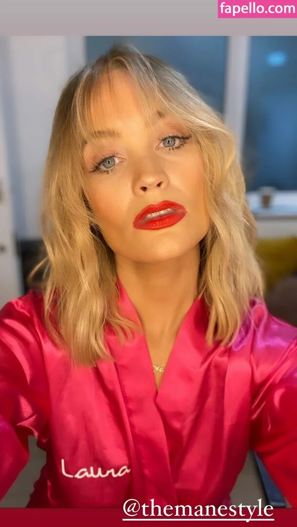 Laura Whitmore Onlyfans Photo Gallery 