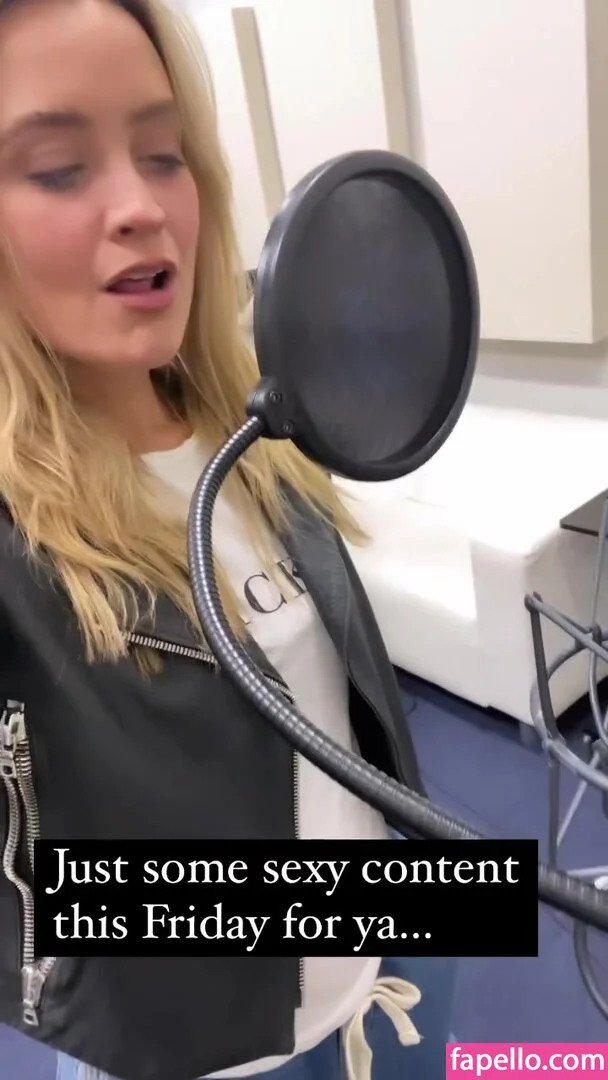 Laura Whitmore Onlyfans Photo Gallery 