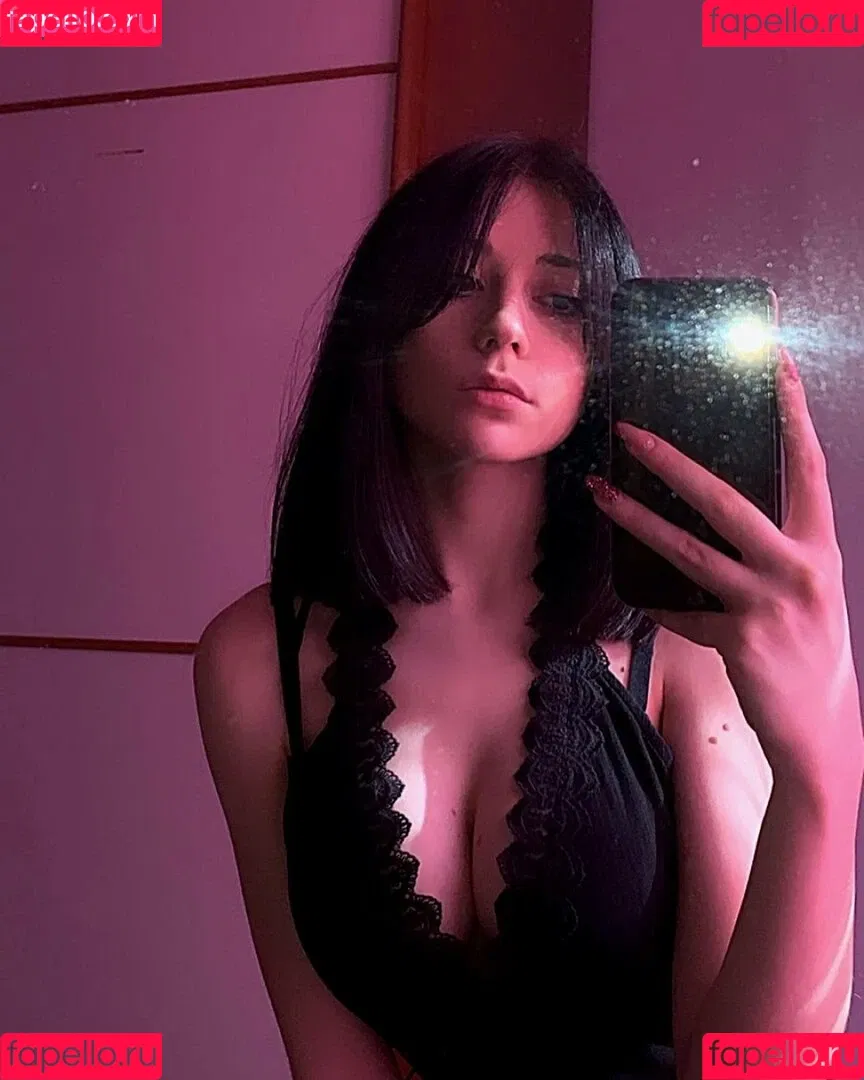 Giovanna Eremita Onlyfans Photo Gallery 