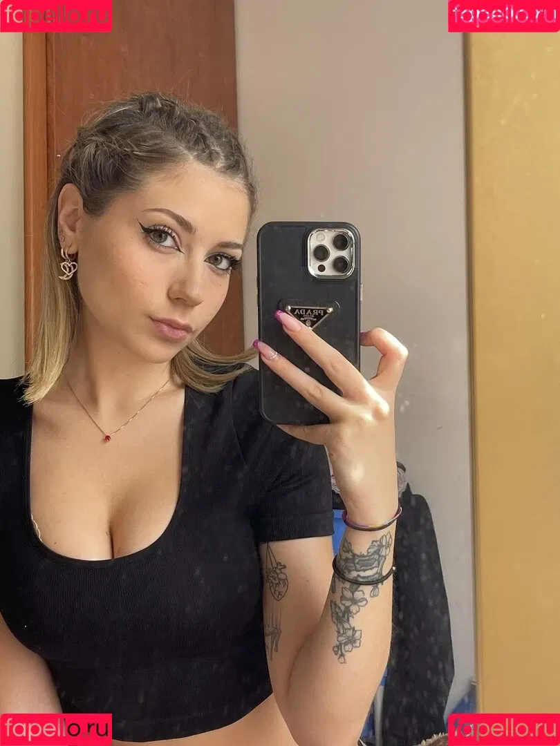 Giovanna Eremita Onlyfans Photo Gallery 