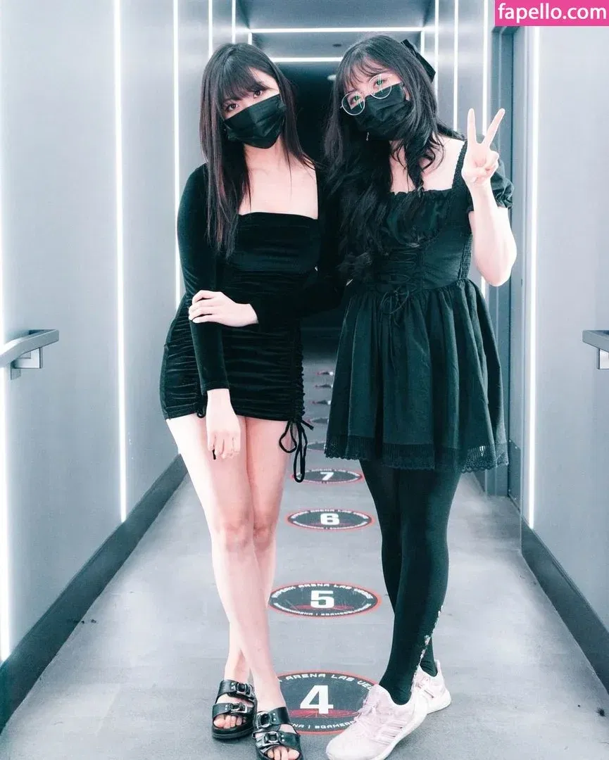 AriaSaki Onlyfans Photo Gallery 