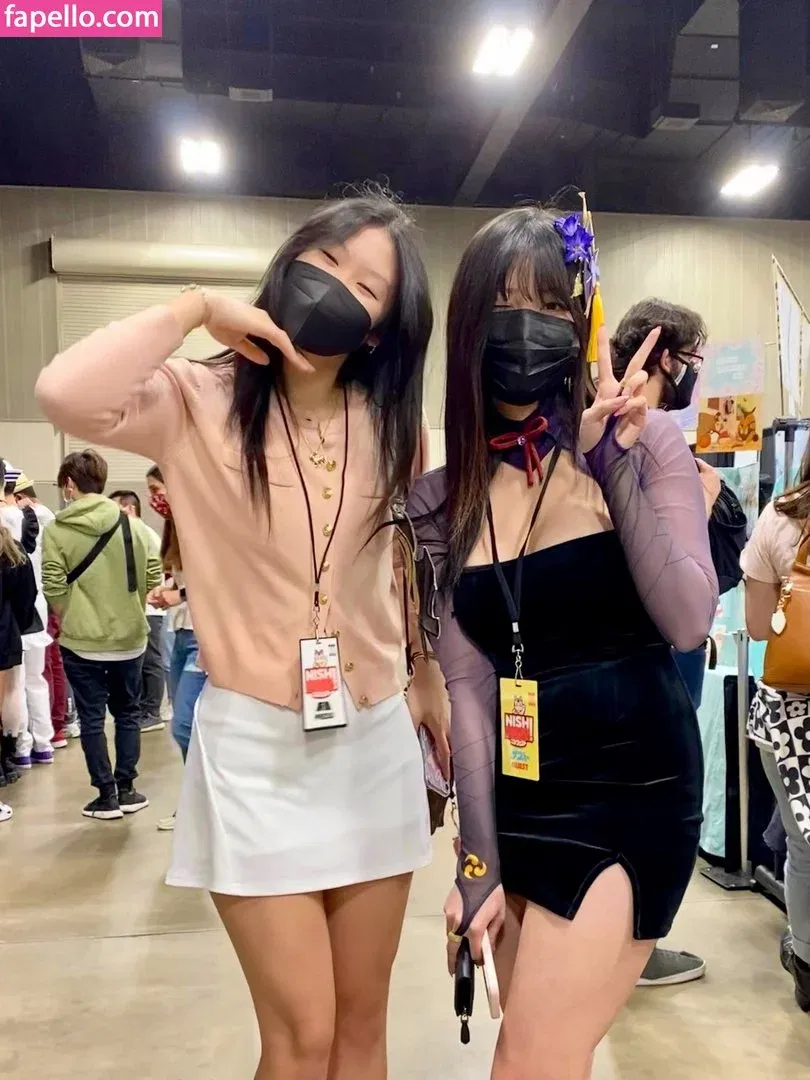 AriaSaki Onlyfans Photo Gallery 