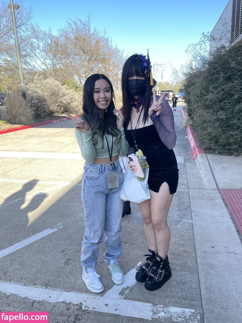 AriaSaki Onlyfans Photo Gallery 