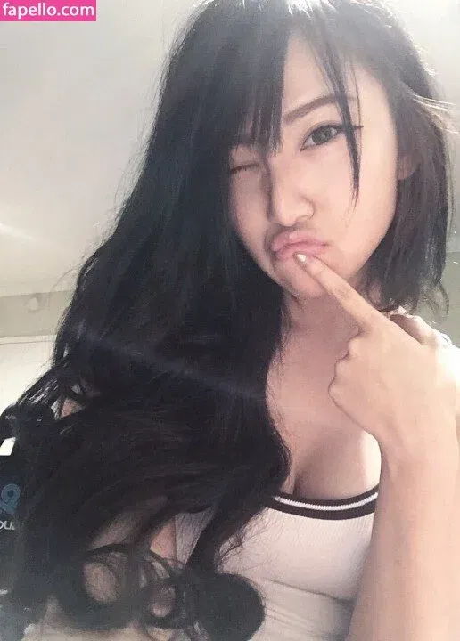 AriaSaki Onlyfans Photo Gallery 