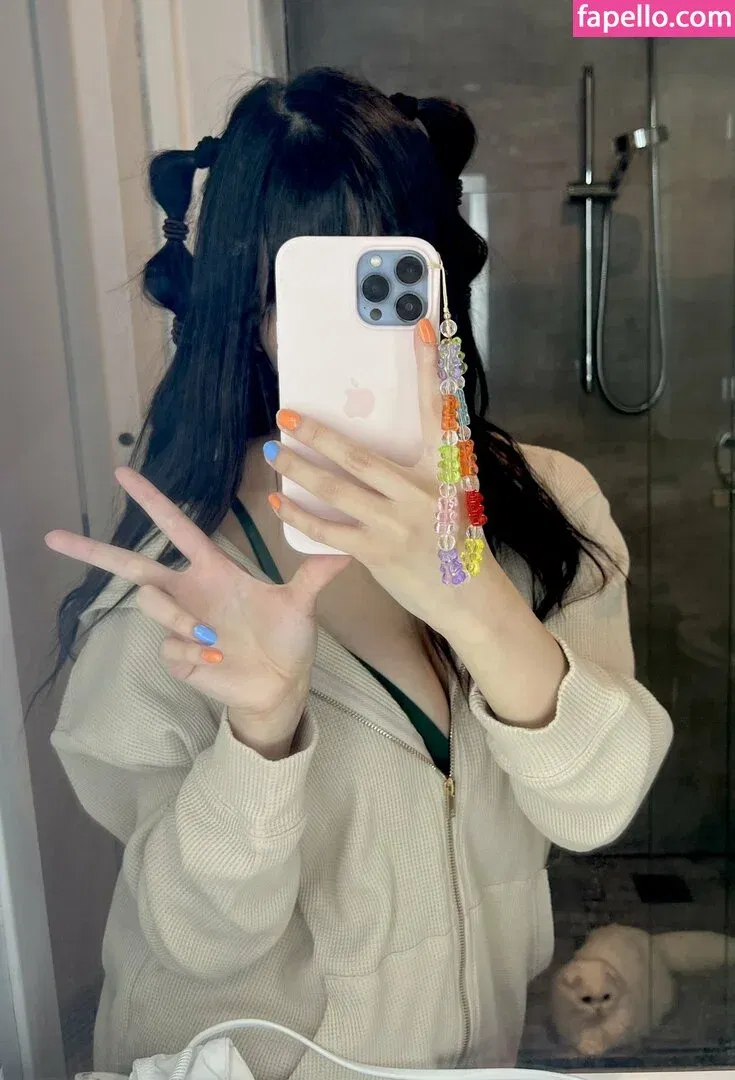 AriaSaki Onlyfans Photo Gallery 