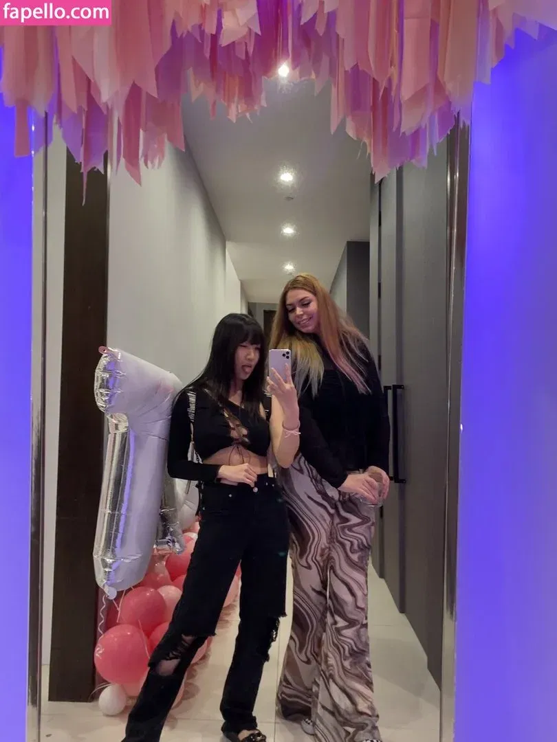 AriaSaki Onlyfans Photo Gallery 