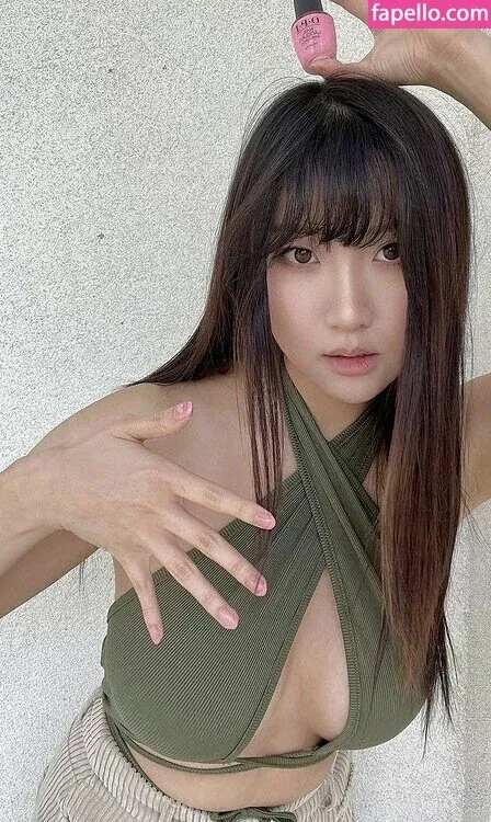 AriaSaki Onlyfans Photo Gallery 