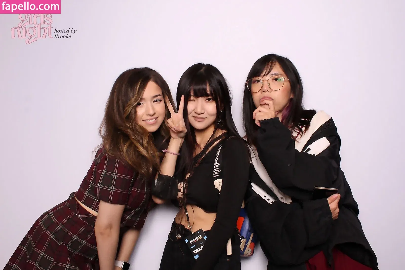 AriaSaki Onlyfans Photo Gallery 