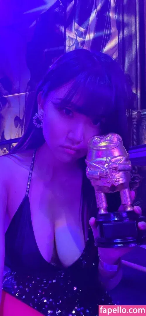 AriaSaki Onlyfans Photo Gallery 