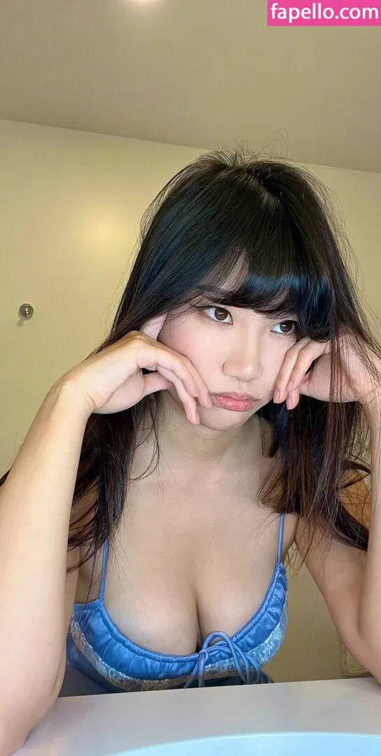 AriaSaki Onlyfans Photo Gallery 