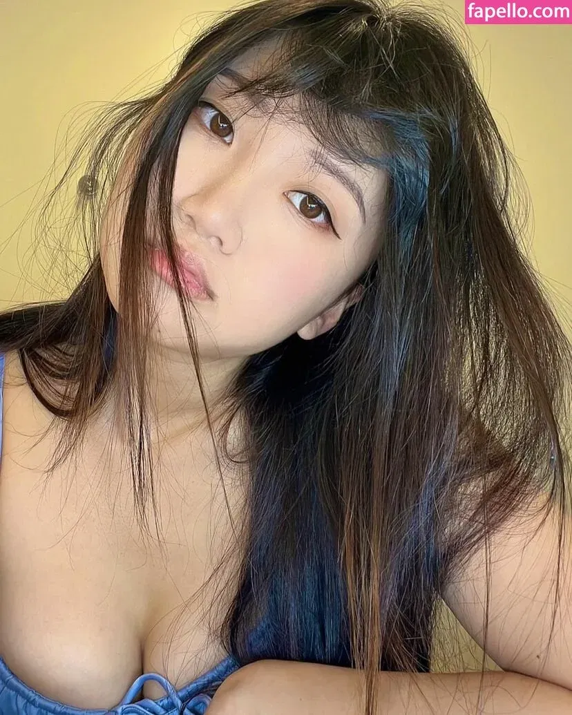AriaSaki Onlyfans Photo Gallery 