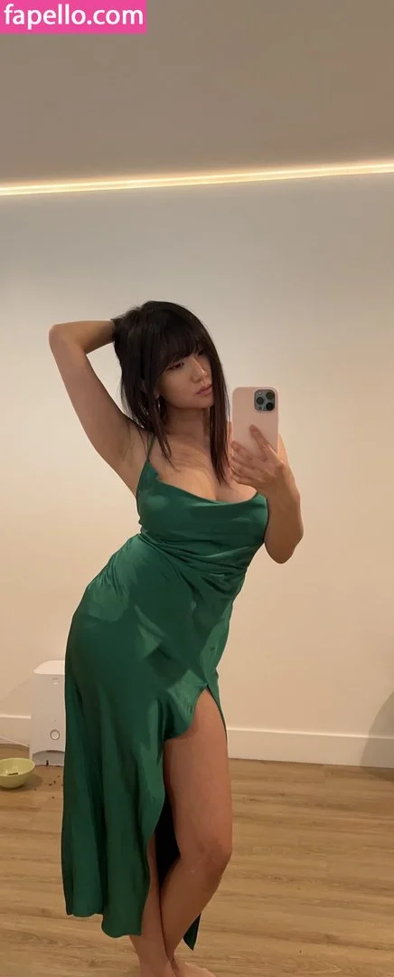 AriaSaki Onlyfans Photo Gallery 