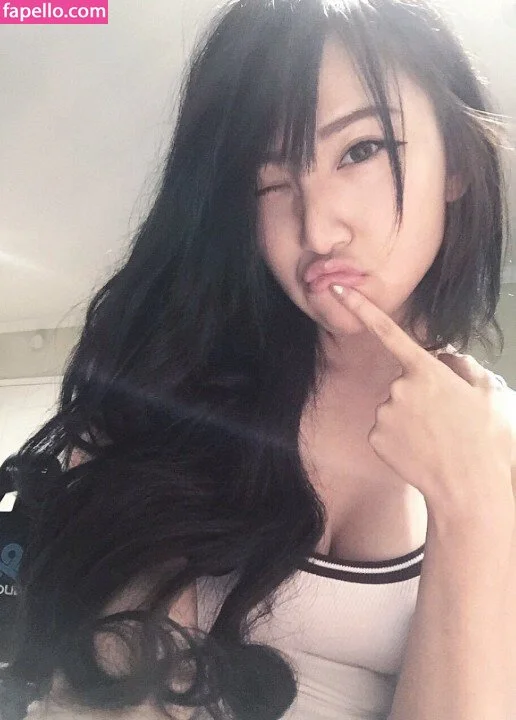 AriaSaki Onlyfans Photo Gallery 