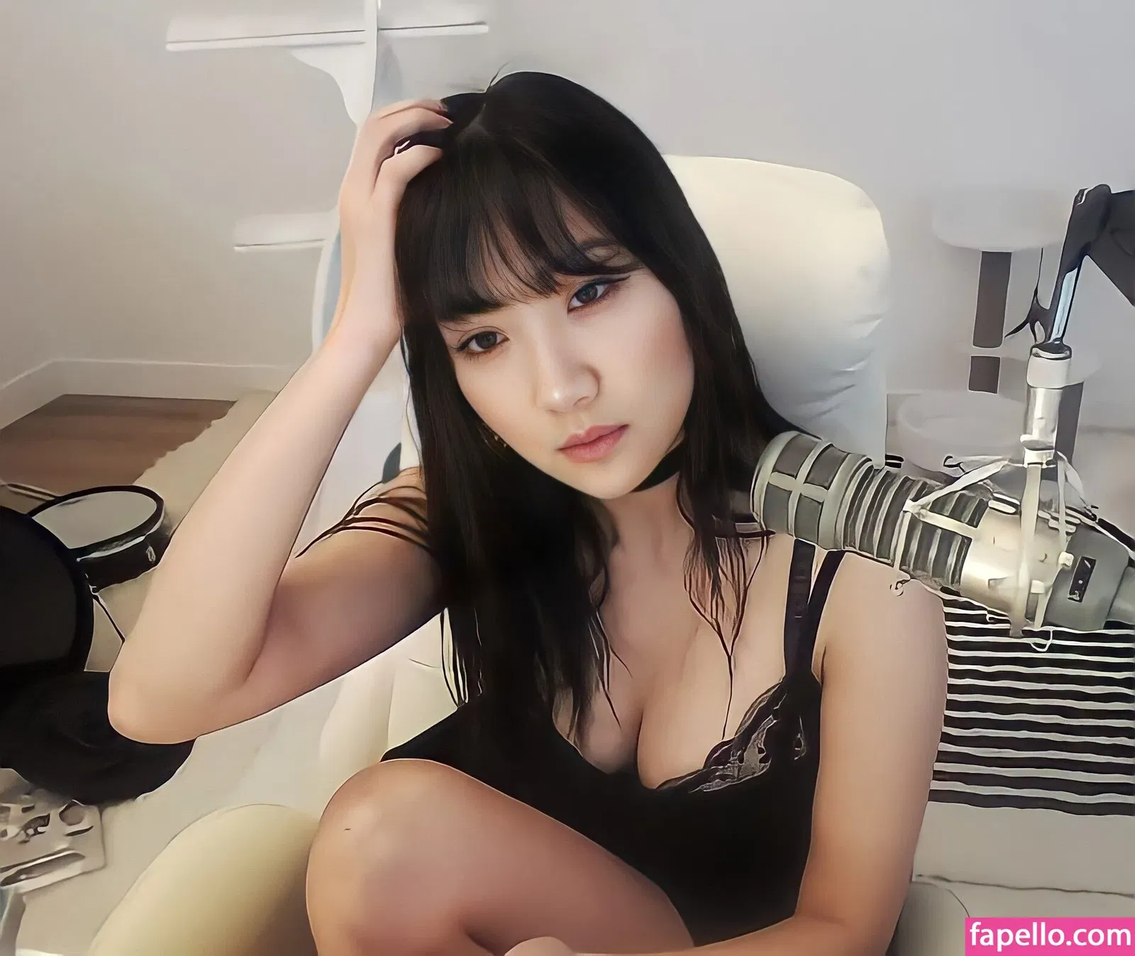 AriaSaki Onlyfans Photo Gallery 