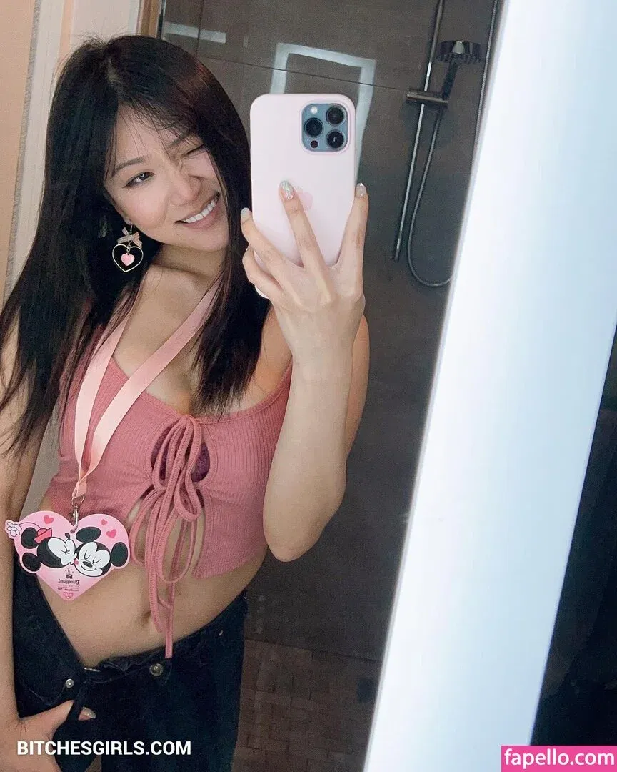 AriaSaki Onlyfans Photo Gallery 