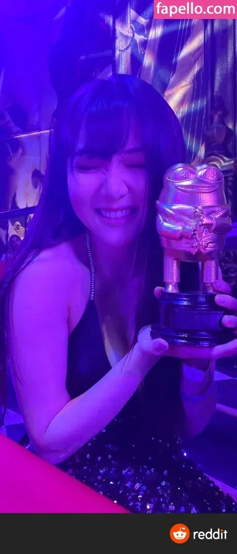 AriaSaki Onlyfans Photo Gallery 