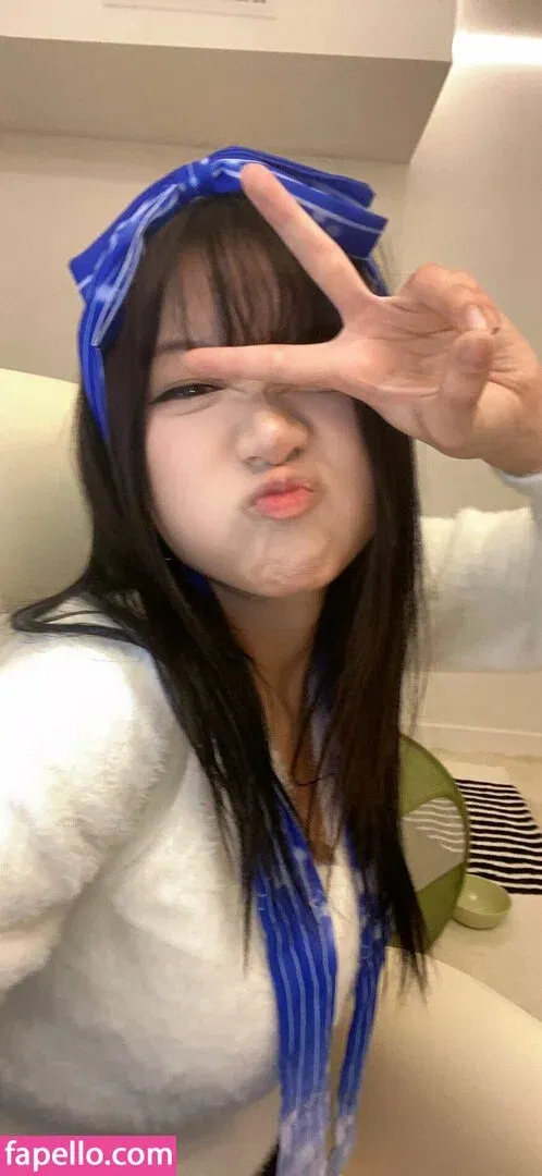 AriaSaki Onlyfans Photo Gallery 