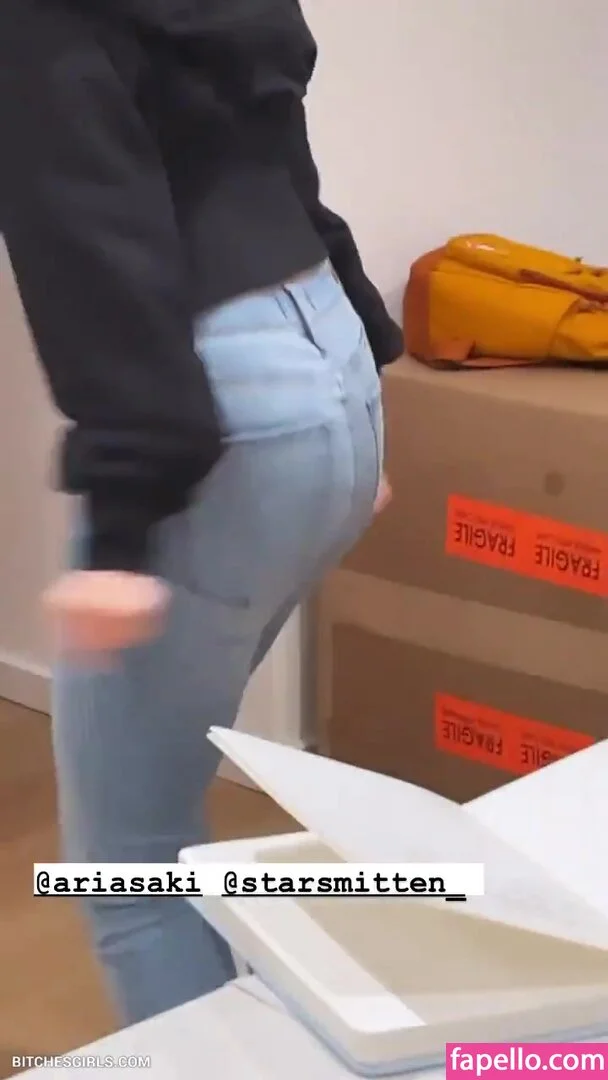 AriaSaki Onlyfans Photo Gallery 