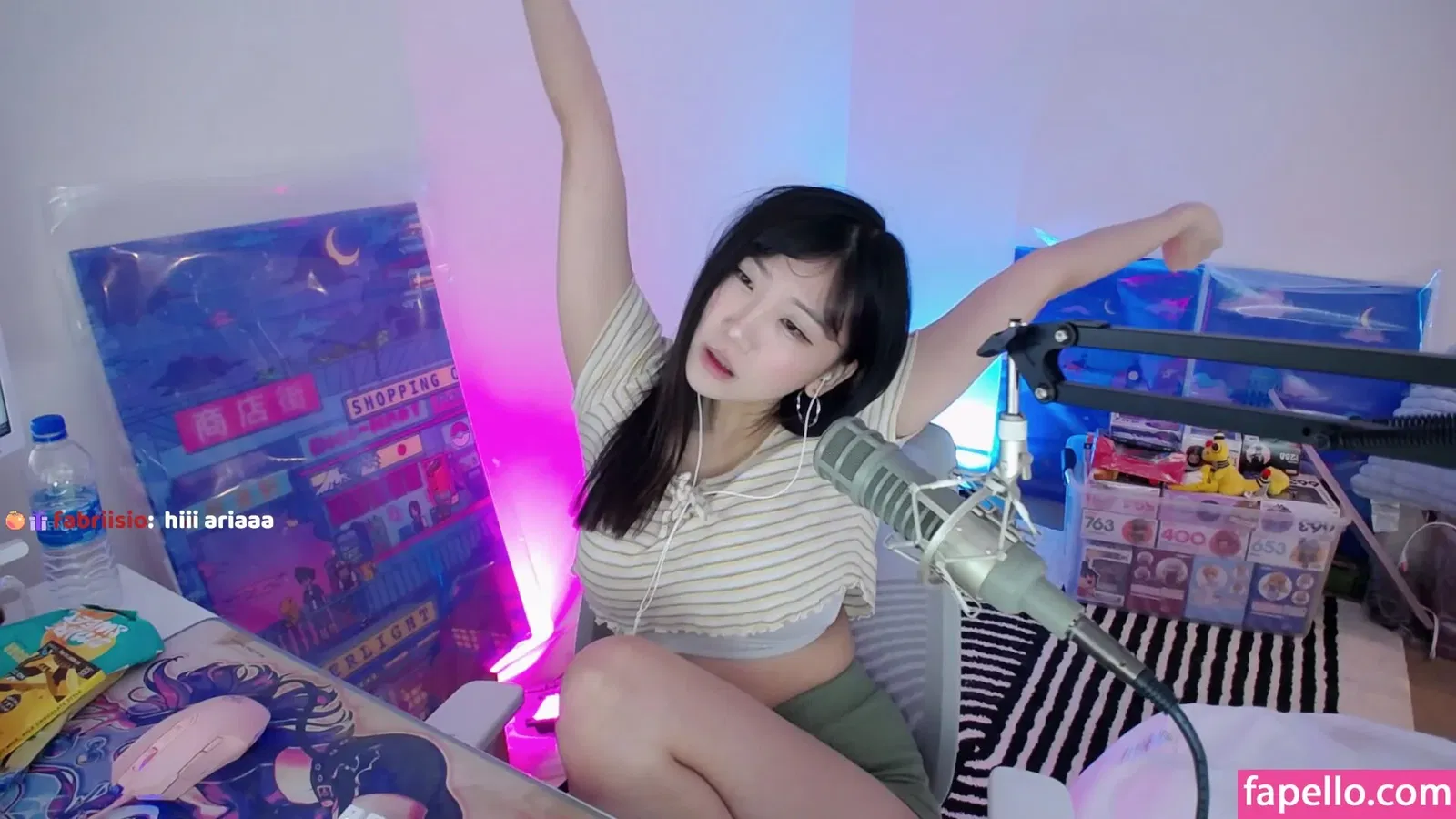 AriaSaki Onlyfans Photo Gallery 