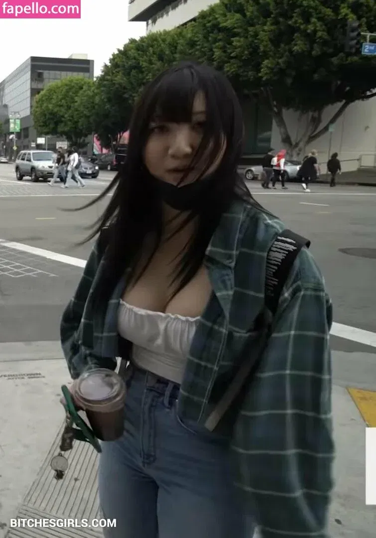 AriaSaki Onlyfans Photo Gallery 