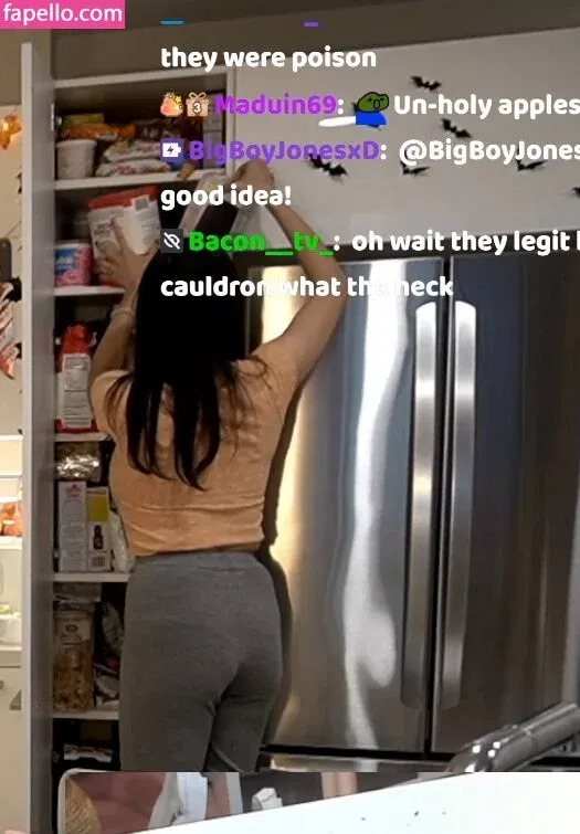 AriaSaki Onlyfans Photo Gallery 