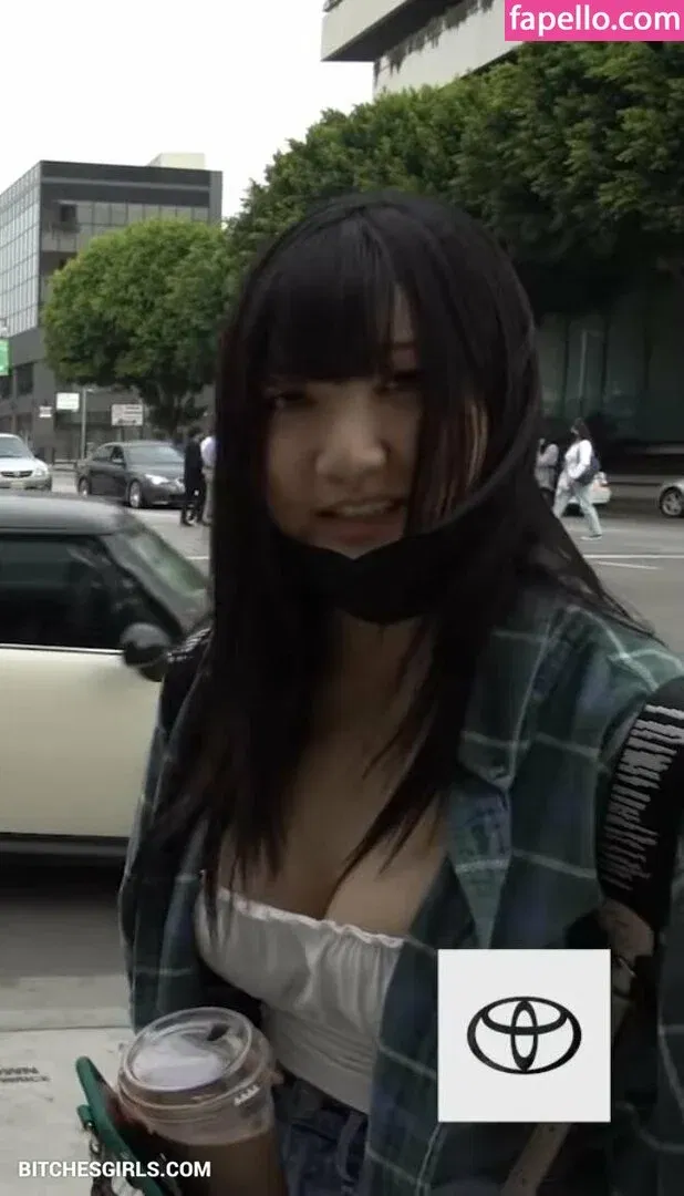 AriaSaki Onlyfans Photo Gallery 