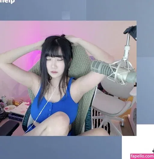 AriaSaki Onlyfans Photo Gallery 