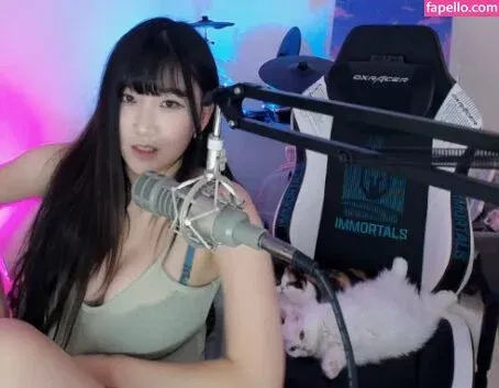 AriaSaki Onlyfans Photo Gallery 