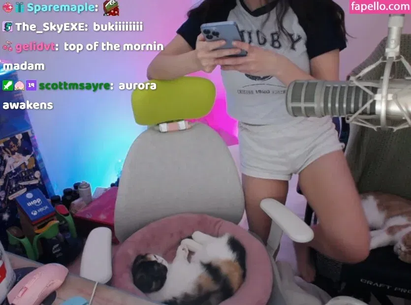 AriaSaki Onlyfans Photo Gallery 