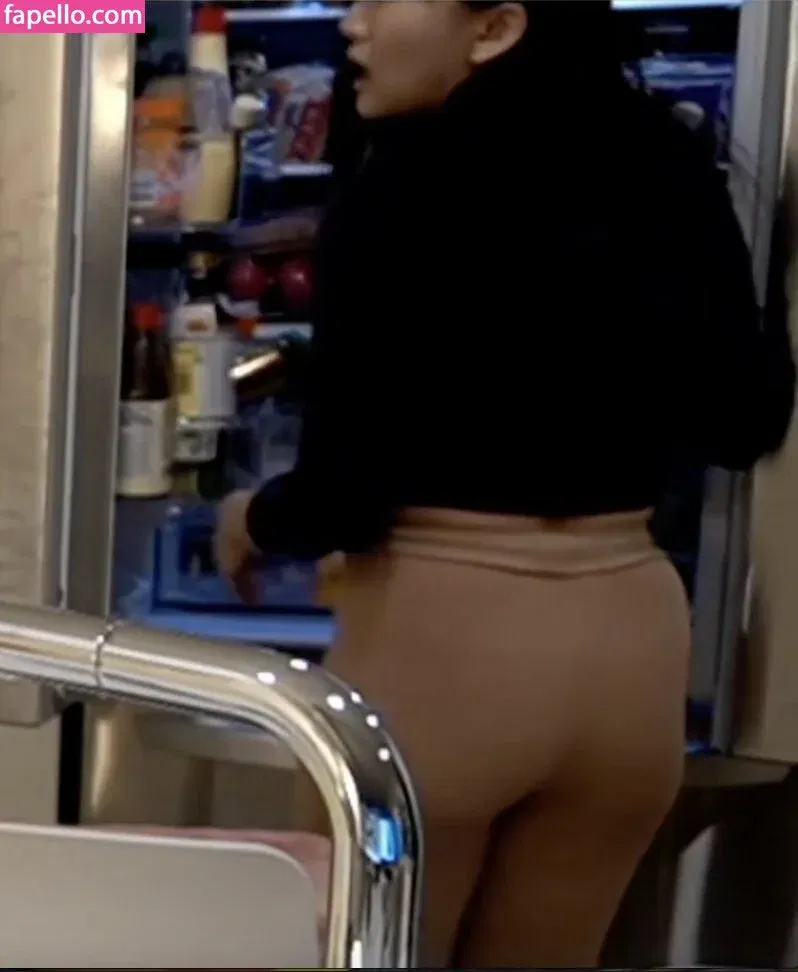 AriaSaki Onlyfans Photo Gallery 