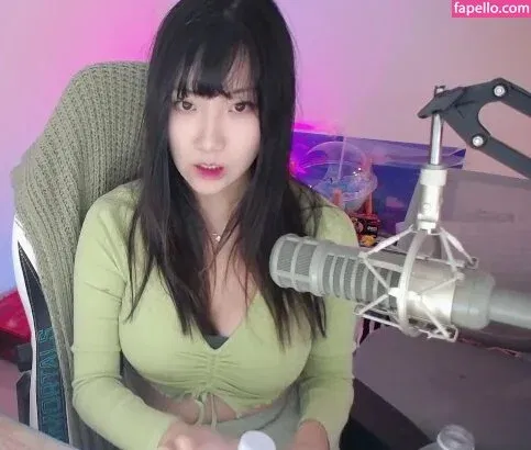 AriaSaki Onlyfans Photo Gallery 