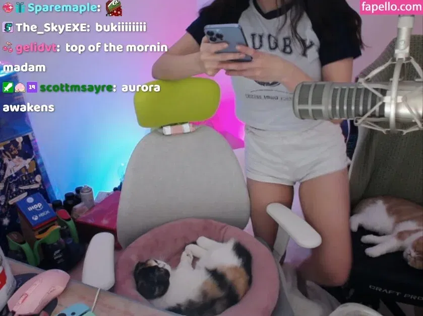 AriaSaki Onlyfans Photo Gallery 