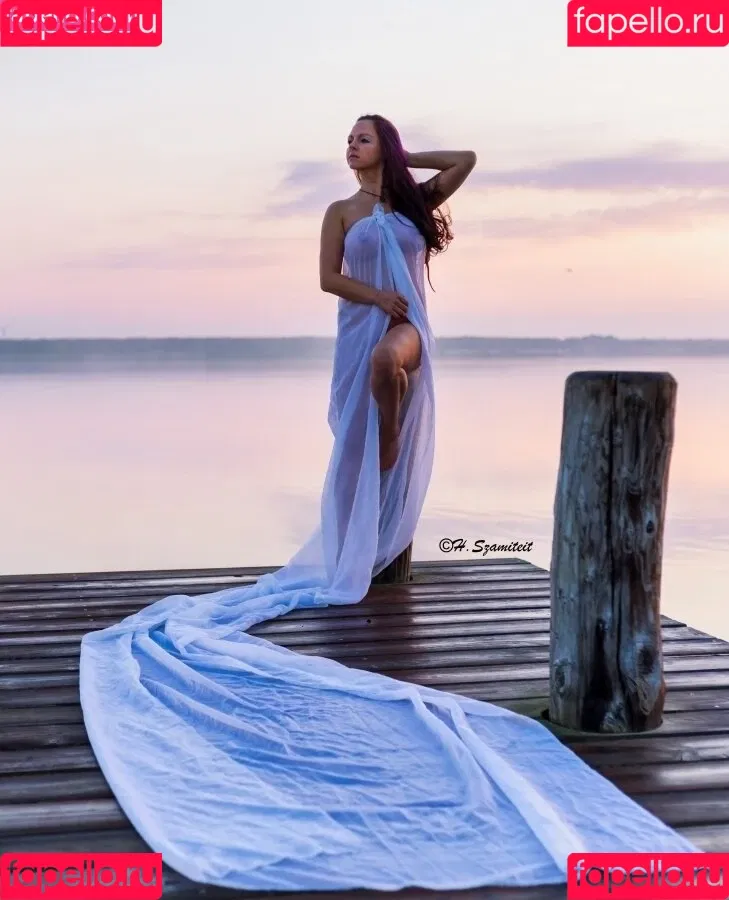 Lady Butterfly Onlyfans Photo Gallery 