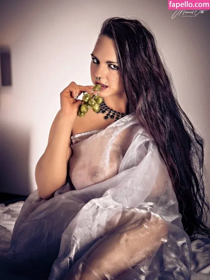 Lady Butterfly Onlyfans Photo Gallery 