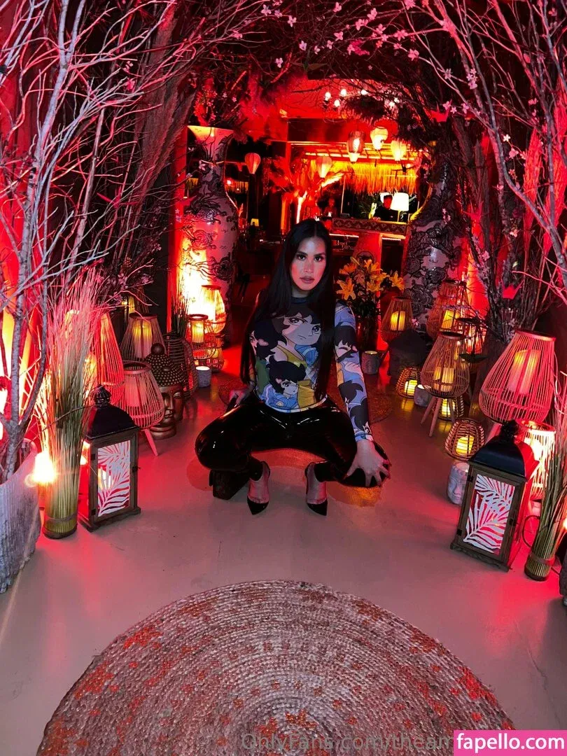 Theamericanjade Onlyfans Photo Gallery 