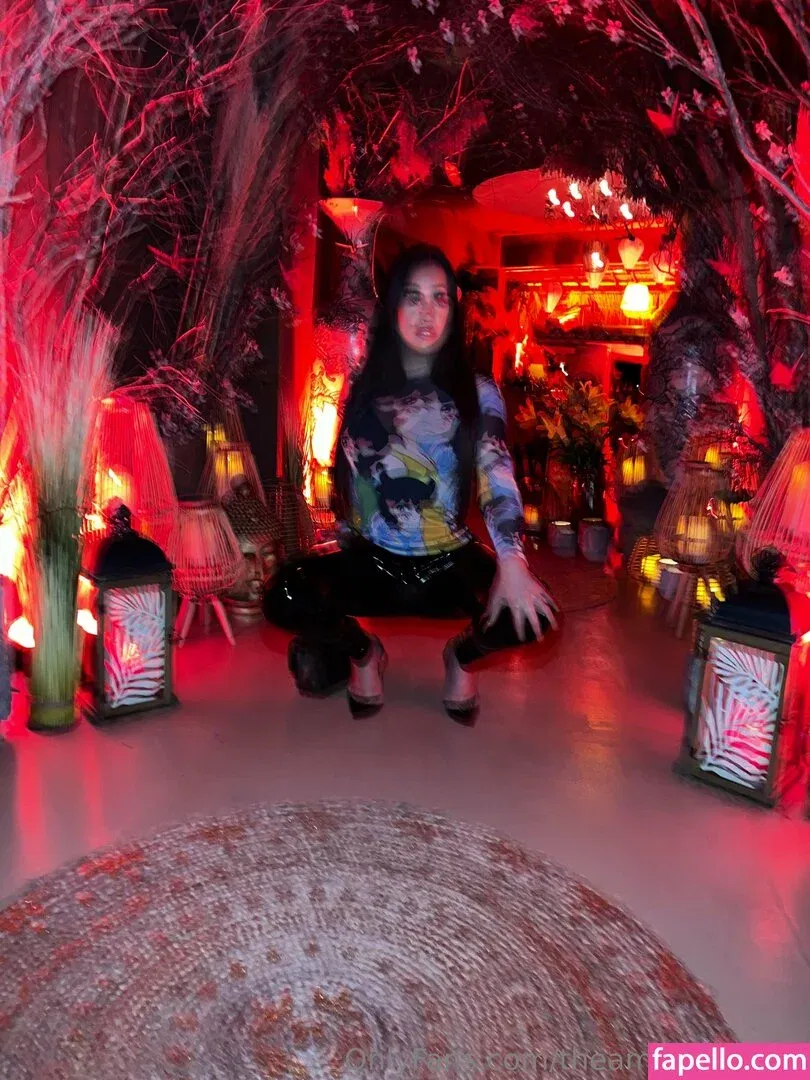 Theamericanjade Onlyfans Photo Gallery 