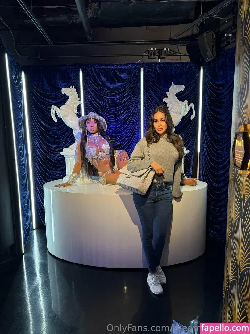 Theamericanjade Onlyfans Photo Gallery 