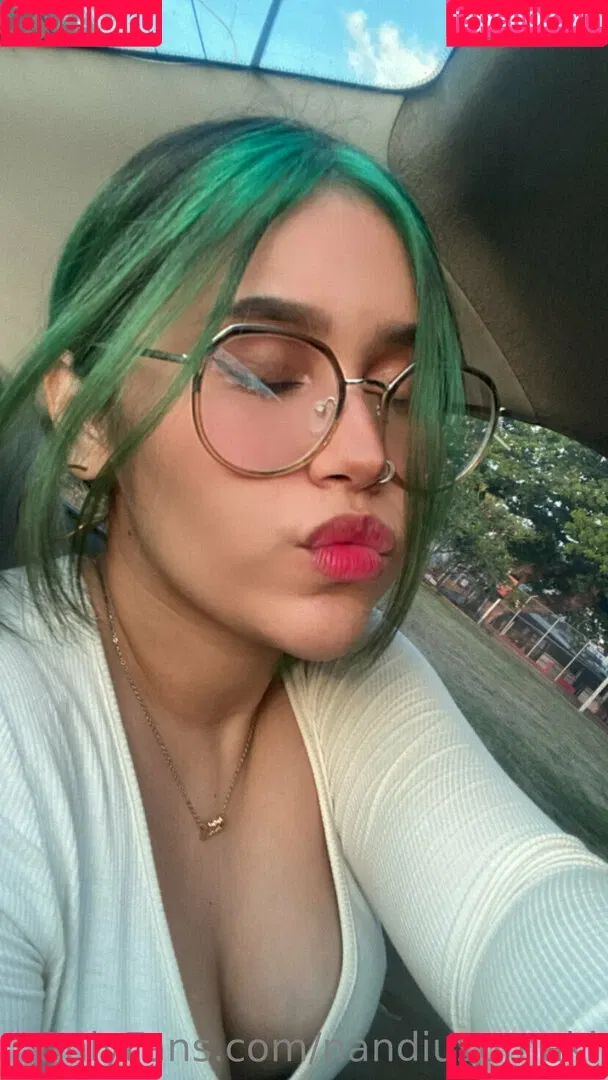 Nandiuzumaki Onlyfans Photo Gallery 